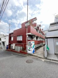 ユースフル三軒茶屋の物件外観写真